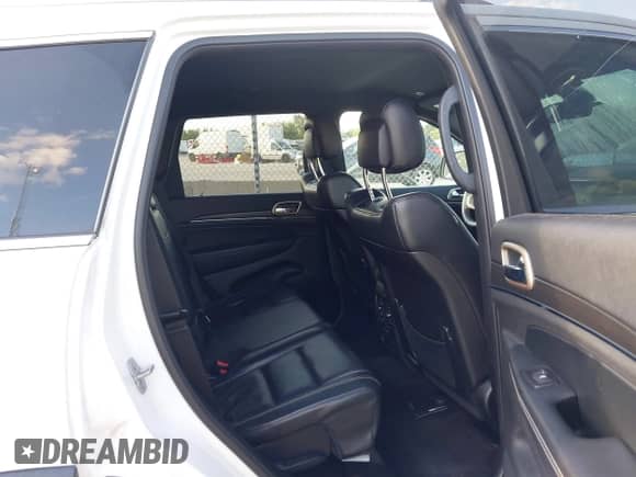 2017 Jeep Grand Cherokee Limited с VIN 1C4RJFBG2HC778957, выставлен на аукционе IAAI как лот 43321346 с пробегом 111 895 миль миль и . История ставок и продаж доступна на DreamBid. Изображение 8.