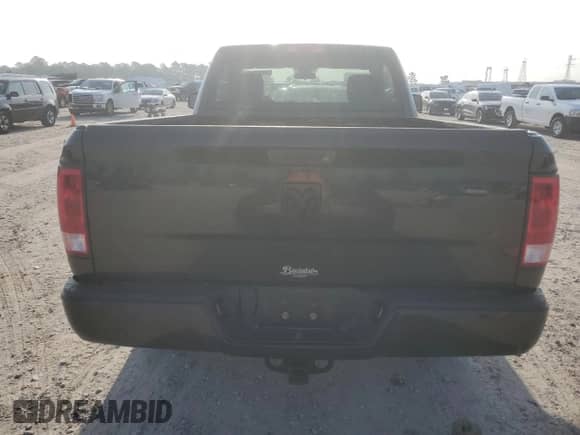 2017 Ram 1500 Express z VIN 3C6JR6AG4HG598942, wystawiony jako Copart lot #54698805 z przebiegiem 93 171 mil mil oraz Szkoda całkowita • Salvage title. Historia ofert i sprzedaży dostępna na DreamBid. Obrazek 6.