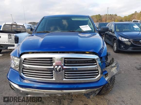 2018 Ram 1500 Big Horn z VIN 1C6RR7GT1JS106752, wystawiony jako IAAI lot #41163663 z przebiegiem 91 297 mil mil oraz . Historia ofert i sprzedaży dostępna na DreamBid. Obrazek 12.