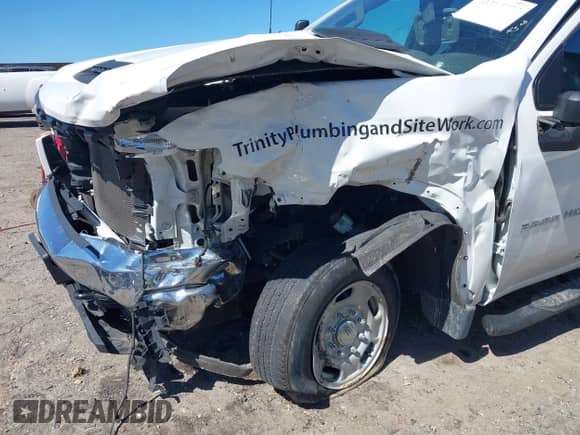 2022 Chevrolet Silverado 2500HD Work Truck z VIN 1GB1YLE78NF325329, wystawiony jako IAAI lot #41810070 z przebiegiem 34 933 mil mil oraz . Historia ofert i sprzedaży dostępna na DreamBid. Obrazek 6.