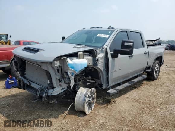 2024 Chevrolet Silverado 2500HD Custom с VIN 2GC4YME73R1271272, выставлен на аукционе Copart как лот 66912935 с пробегом 14 841 миль миль и Списание • Salvage title. История ставок и продаж доступна на DreamBid. Изображение 1.