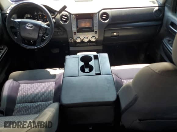 2019 Toyota Tundra SR с VIN 5TFUM5F15KX083602, выставлен на аукционе Copart как лот 63444305 с пробегом 215 718 миль миль и Чистый • Clean title. История ставок и продаж доступна на DreamBid. Изображение 8.