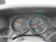 2013 Chevrolet Silverado 1500 Work Truck z VIN 1GCNCPEX8DZ190353, wystawiony jako IAAI lot #42212981 z przebiegiem 167 673 mil mil oraz . Historia ofert i sprzedaży dostępna na DreamBid. Obrazek 7.