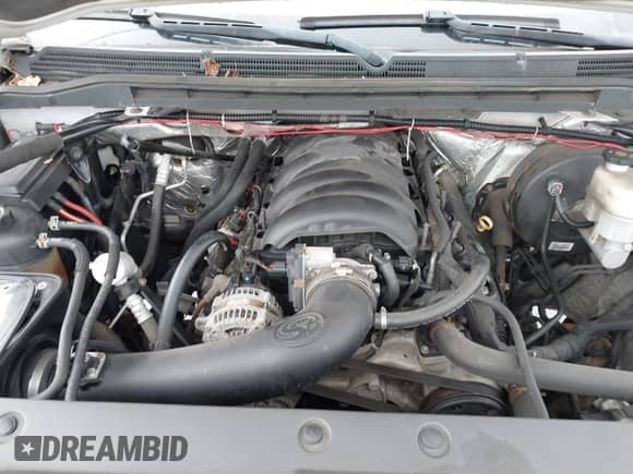 2014 GMC Sierra 1500 Denali z VIN 3GTU2WEJ8EG553336, wystawiony jako IAAI lot #43521471 z przebiegiem 177 785 mil mil oraz . Historia ofert i sprzedaży dostępna na DreamBid. Obrazek 10.