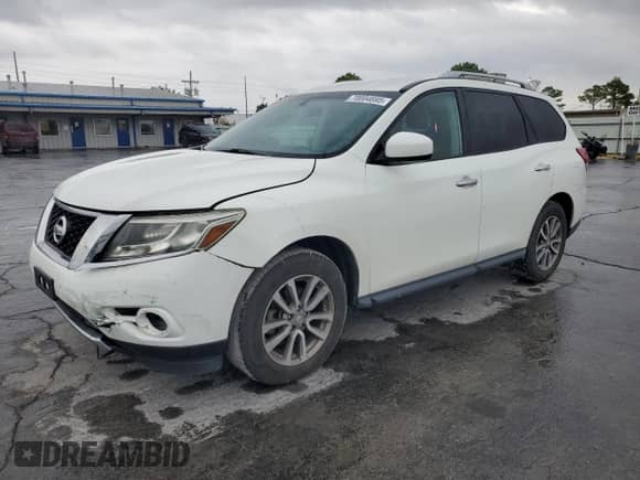 2016 Nissan Pathfinder Platinum with VIN 5N1AR2MM8GC606251, listed as a Copart auction lot 70004695 with 136,625 mi miles and Salvage title. Bid and sale history available at DreamBid. Image 1.