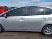 2015 Toyota Prius Two z VIN JTDZN3EU5FJ018499, wystawiony jako IAAI lot #43137403 z przebiegiem 156 541 mil mil oraz . Historia ofert i sprzedaży dostępna na DreamBid. Obrazek 14.