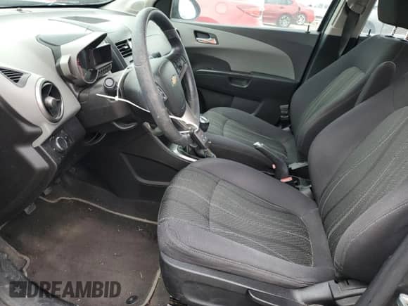 2013 Chevrolet Sonic LT с VIN 1G1JD5SHXD4229317, выставлен на аукционе Copart как лот 59509675 с пробегом 196 927 миль миль и Чистый • Clean title. История ставок и продаж доступна на DreamBid. Изображение 7.