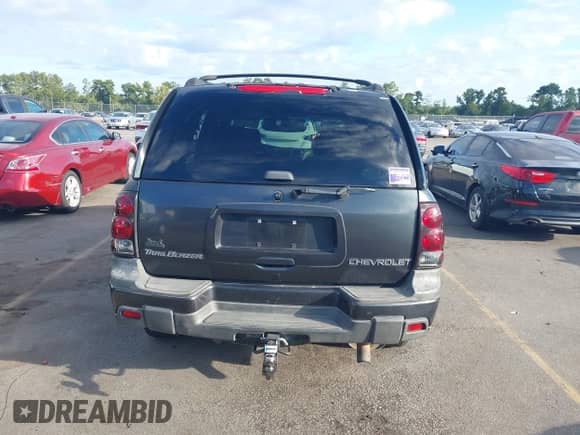 2003 Chevrolet TrailBlazer LS с VIN 1GNDS13S132323648, выставлен на аукционе IAAI как лот 43102203 с пробегом 236 814 миль миль и . История ставок и продаж доступна на DreamBid. Изображение 16.