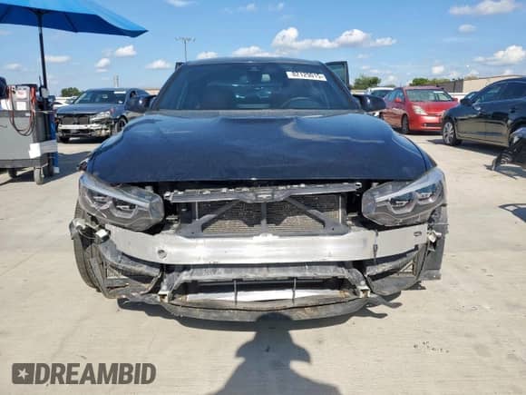 2018 BMW M3 CS с VIN WBS8M9C58J5L00059, выставлен на аукционе Copart как лот 82129015 с пробегом 66 347 миль миль и Списание • Salvage title. История ставок и продаж доступна на DreamBid. Изображение 5.