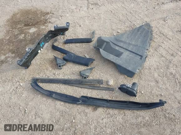 2023 Ram 1500 Big Horn z VIN 1C6SRFBT7PN620356, wystawiony jako IAAI lot #41892108 z przebiegiem 44 824 mil mil oraz . Historia ofert i sprzedaży dostępna na DreamBid. Obrazek 22.