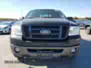 2007 Ford F-150 XLT z VIN 1FTPX04547KC66006, wystawiony jako Copart lot #76817984 z przebiegiem 203 820 mil mil oraz Czysty tytuł • Clean title. Historia ofert i sprzedaży dostępna na DreamBid. Obrazek 5.