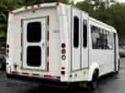 2015 Ford Econoline Cargo с VIN 1FDFE4FS5FDA36565, выставлен на аукционе Copart как лот 86116725 с пробегом 115 522 миль миль и Чистый • Clean title. История ставок и продаж доступна на DreamBid. Изображение 3.