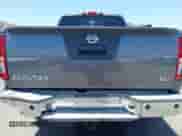 2017 Nissan Frontier SV z VIN 1N6AD0FR8HN757402, wystawiony jako IAAI lot #42509323 z przebiegiem 66 306 mil mil oraz . Historia ofert i sprzedaży dostępna na DreamBid. Obrazek 16.