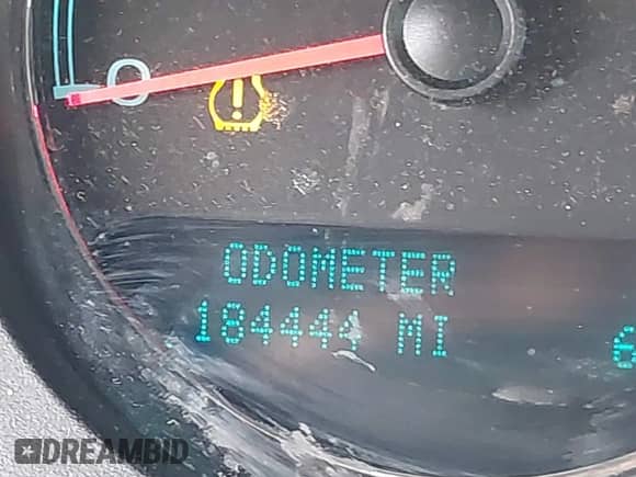 2013 Chevrolet Suburban LTZ с VIN 1GNSKKE72DR121982, выставлен на аукционе IAAI как лот 42430803 с пробегом 184 444 миль миль и . История ставок и продаж доступна на DreamBid. Изображение 15.