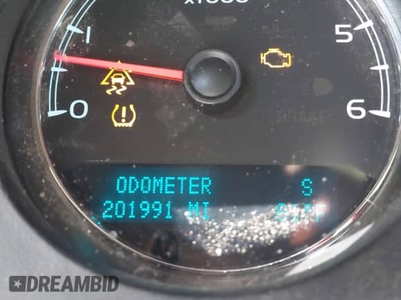 2011 Chevrolet Suburban LT with VIN 1GNSCJE04BR293650, listed as a IAAI auction lot 42542728 with 201,991 mi miles and . Bid and sale history available at DreamBid. Image 16.