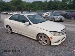2010 Mercedes-Benz C 300 Sport с VIN WDDGF8BB0AR112813, выставлен на аукционе IAAI как лот 42854609 с пробегом 162 497 миль миль и . История ставок и продаж доступна на DreamBid. Изображение 1.