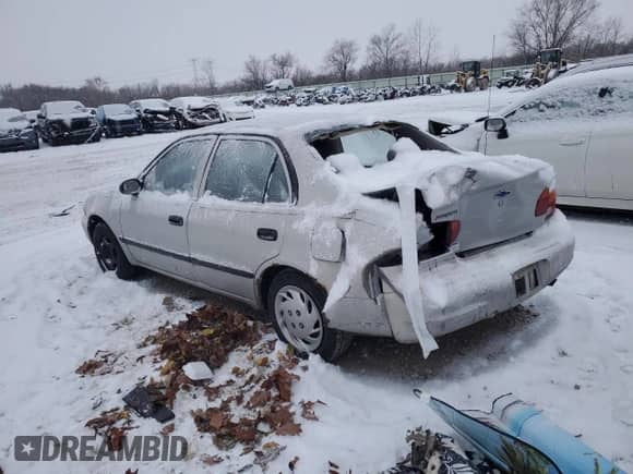 2000 Chevrolet Prizm LSi с VIN 1Y1SK528XYZ420547, выставлен на аукционе Copart как лот 84300474 с пробегом 143 323 миль миль и Списание • Salvage title. История ставок и продаж доступна на DreamBid. Изображение 2.