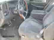 2000 GMC Sierra 1500 SL с VIN 1GTEC14W2YZ175875, выставлен на аукционе Copart как лот 53395745 с пробегом Не указан миль и Списание • Salvage title. История ставок и продаж доступна на DreamBid. Изображение 7.