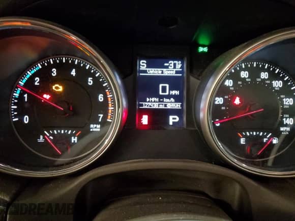 2011 Jeep Grand Cherokee 70th Anniversary z VIN 1J4RR4GT3BC736981, wystawiony jako Copart lot #49171525 z przebiegiem 127 438 mil mil oraz Szkoda całkowita • Salvage title. Historia ofert i sprzedaży dostępna na DreamBid. Obrazek 9.