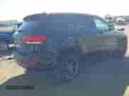 2021 Jeep Grand Cherokee 80th Anniversary z VIN 1C4RJFBG5MC770510, wystawiony jako IAAI lot #42838763 z przebiegiem 41 155 mil mil oraz . Historia ofert i sprzedaży dostępna na DreamBid. Obrazek 4.