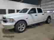 2016 Ram 1500 Tradesman z VIN 1C6RR6ST9GS133269, wystawiony jako Copart lot #80949735 z przebiegiem 203 151 mil mil oraz Czysty tytuł • Clean title. Historia ofert i sprzedaży dostępna na DreamBid. Obrazek 1.