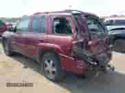 2005 Chevrolet TrailBlazer LS с VIN 1GNDT13S352153924, выставлен на аукционе IAAI как лот 40212910 с пробегом 179 461 миль миль и . История ставок и продаж доступна на DreamBid. Изображение 3.