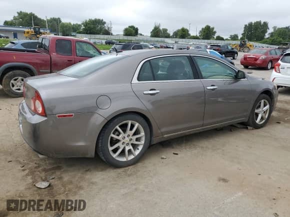 2010 Chevrolet Malibu LTZ with VIN 1G1ZE5E79A4147903, listed as a Copart auction lot 66949835 with 177,584 mi miles and Salvage title. Bid and sale history available at DreamBid. Image 3.