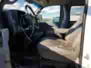 2017 Chevrolet Express Cargo с VIN 1GCWGAFF7H1116664, выставлен на аукционе Copart как лот 87458805 с пробегом 232 178 миль миль и Чистый • Clean title. История ставок и продаж доступна на DreamBid. Изображение 7.
