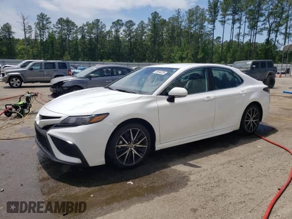 2023 Toyota Camry Hybrid SE with VIN 4T1G31AK6PU616697, listed as a Copart auction lot 55646235 with 51,114 mi miles and Salvage title. Bid and sale history available at DreamBid. Image 1.