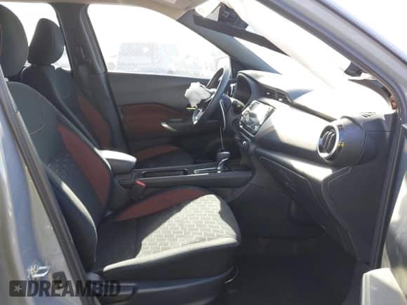 2024 Nissan Kicks SR с VIN 3N1CP5DV6RL532531, выставлен на аукционе IAAI как лот 42876068 с пробегом 28 774 миль миль и . История ставок и продаж доступна на DreamBid. Изображение 5.