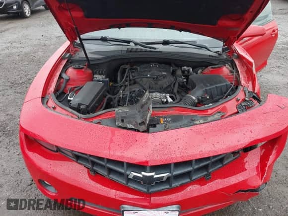 2012 Chevrolet Camaro 2LT z VIN 2G1FC1E38C9155800, wystawiony jako IAAI lot #43437859 z przebiegiem 124 819 mil mil oraz . Historia ofert i sprzedaży dostępna na DreamBid. Obrazek 10.