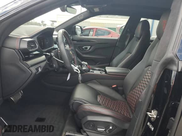 2022 Lamborghini Urus с VIN ZPBUA1ZLXNLA16108, выставлен на аукционе Copart как лот 44020015 с пробегом 11 330 миль миль и Чистый • Clean title. История ставок и продаж доступна на DreamBid. Изображение 7.