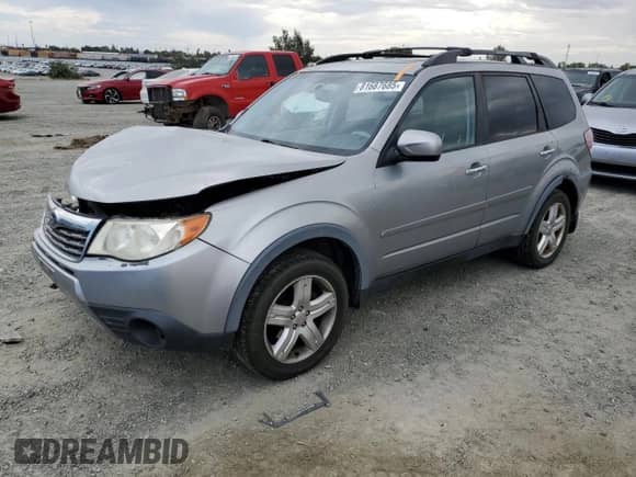2009 Subaru Forester X with VIN JF2SH63609H757954, listed as a Copart auction lot 81687685 with 171,573 mi miles and Salvage title. Bid and sale history available at DreamBid. Image 1.