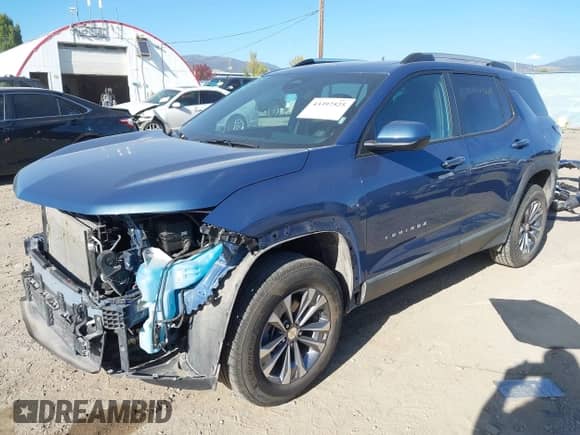2025 Chevrolet Equinox AWD LT с VIN 3GNAXPEG7SL210686, выставлен на аукционе IAAI как лот 43397525 с пробегом 31 148 миль миль и . История ставок и продаж доступна на DreamBid. Изображение 2.