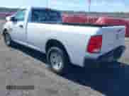 2017 Ram 1500 Tradesman с VIN 3C6JR6DG2HG734559, выставлен на аукционе IAAI как лот 41650921 с пробегом 120 953 миль миль и . История ставок и продаж доступна на DreamBid. Изображение 3.