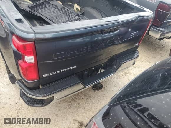 2020 Chevrolet Silverado 3500HD LTZ с VIN 1GC4YUEY4LF308645, выставлен на аукционе Copart как лот 77210454 с пробегом 40 712 миль миль и Списание • Salvage title. История ставок и продаж доступна на DreamBid. Изображение 6.