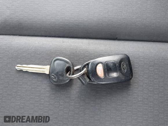 2008 Hyundai Elantra GLS с VIN KMHDU46D48U518491, выставлен на аукционе IAAI как лот 43406059 с пробегом 135 854 миль миль и . История ставок и продаж доступна на DreamBid. Изображение 11.