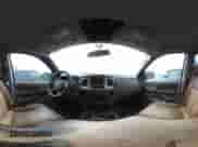 2007 Dodge 1500 SLT z VIN 3D7KR19D77G842727, wystawiony jako IAAI lot #41909108 z przebiegiem 202 619 mil mil oraz . Historia ofert i sprzedaży dostępna na DreamBid. Obrazek 20.