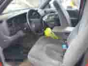 1998 Dodge Dakota SLT z VIN 1B7FL26X9WS660035, wystawiony jako IAAI lot #42450670 z przebiegiem 223 567 mil mil oraz . Historia ofert i sprzedaży dostępna na DreamBid. Obrazek 5.