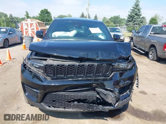 2023 Jeep Grand Cherokee Altitude с VIN 1C4RJHAG6PC595296, выставлен на аукционе IAAI как лот 42682729 с пробегом 30 622 миль миль и . История ставок и продаж доступна на DreamBid. Изображение 12.