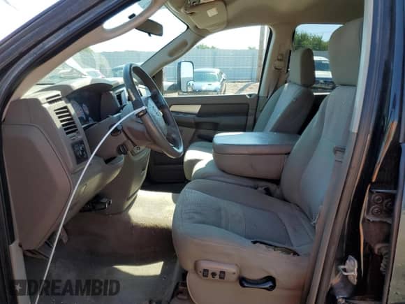 2008 Dodge 2500 SLT with VIN 3D7KS28A68G150249, listed as a Copart auction lot 68950015 with 318,804 mi miles and Salvage title. Bid and sale history available at DreamBid. Image 7.
