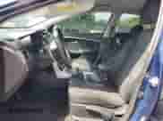 2014 Hyundai Elantra с VIN KMHD35LH5EU233066, выставлен на аукционе Copart как лот 60902125 с пробегом 157 858 миль миль и Списание • Salvage title. История ставок и продаж доступна на DreamBid. Изображение 7.