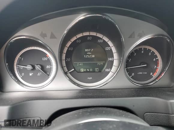 2010 Mercedes-Benz C 300 Sport с VIN WDDGF8BB3AR091858, выставлен на аукционе Copart как лот 72035345 с пробегом 125 238 миль миль и Чистый • Clean title. История ставок и продаж доступна на DreamBid. Изображение 9.
