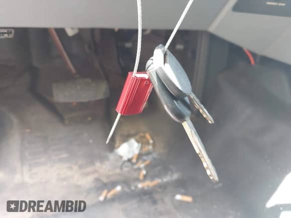 2013 Ford F-250 XL z VIN 1FT7X2A66DEB52821, wystawiony jako IAAI lot #42765878 z przebiegiem 133 043 mil mil oraz . Historia ofert i sprzedaży dostępna na DreamBid. Obrazek 11.