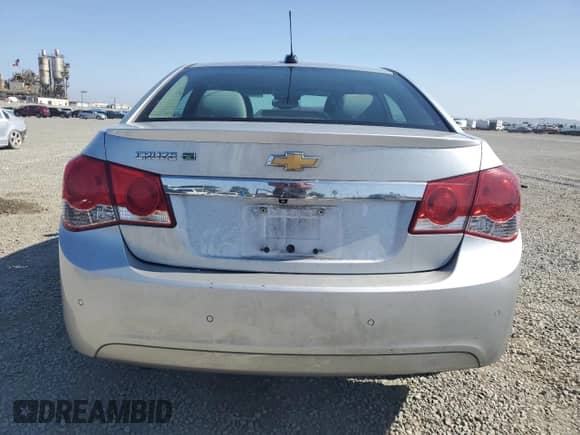 2016 Chevrolet Cruze ECO z VIN 1G1PJ5SB0G7104070, wystawiony jako Copart lot #56886885 z przebiegiem 221 925 mil mil oraz Szkoda całkowita • Salvage title. Historia ofert i sprzedaży dostępna na DreamBid. Obrazek 6.