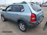 2009 Hyundai Tucson SE with VIN KM8JN12DX9U941243, listed as a IAAI auction lot 42933596 with 163,123 mi miles and . Bid and sale history available at DreamBid. Image 3.