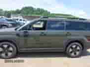 2025 Hyundai Santa Fe SEL с VIN 5NMP2DG12SH047385, выставлен на аукционе IAAI как лот 42621438 с пробегом 20 миль миль и . История ставок и продаж доступна на DreamBid. Изображение 14.
