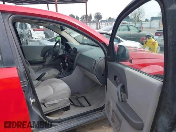 2003 Saturn VUE с VIN 5GZCZ33D13S857230, выставлен на аукционе IAAI как лот 41657933 с пробегом 192 092 миль миль и . История ставок и продаж доступна на DreamBid. Изображение 5.