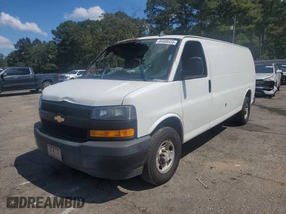 2019 Chevrolet Express Cargo с VIN 1GCWGBFP4K1224262, выставлен на аукционе Copart как лот 84408435 с пробегом 245 226 миль миль и Списание • Salvage title. История ставок и продаж доступна на DreamBid. Изображение 1.