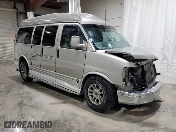 2004 Chevrolet Express Passenger with VIN 1GBFG15T741140422, listed as a Copart auction lot 51949455 with 98,066 mi miles and Salvage title. Bid and sale history available at DreamBid. Image 4.